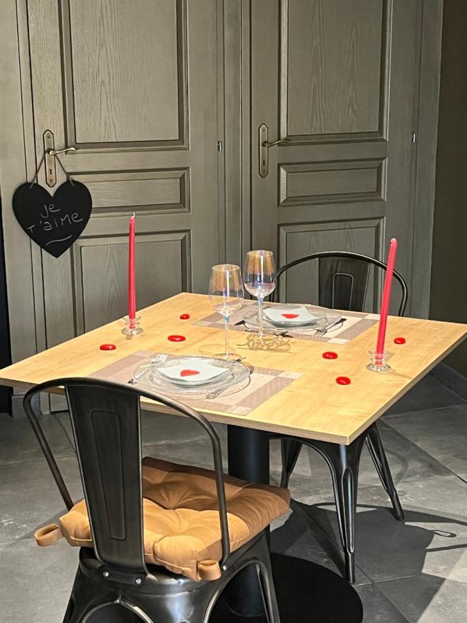 Appartamento Romantique Avec Ambiance Cocooning Saint-Genet-Lerpt