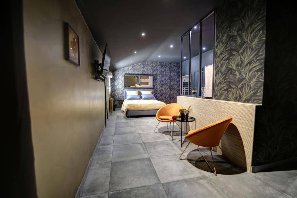 Apartment Romantique Avec Ambiance Cocooning